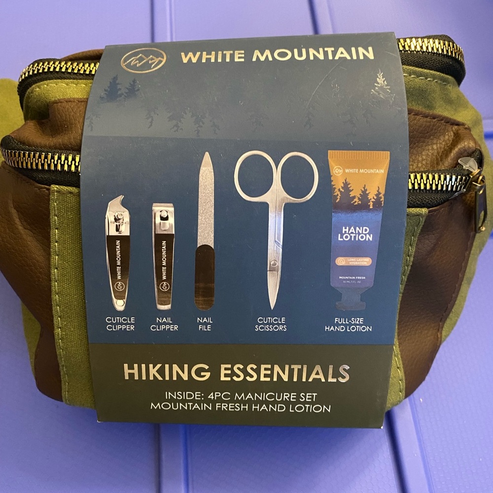 White Mountain Adjustable Belt Bag Hiking Essentials 4 Pc Manicure Set Green NWT